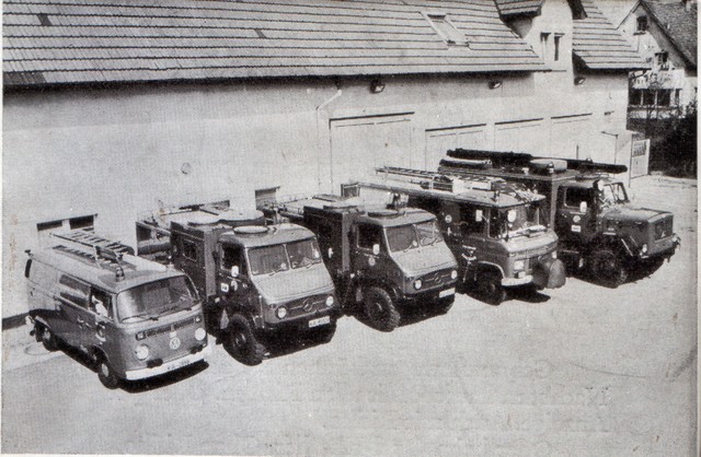 Fuhrpark mit Gerätehaus 19080